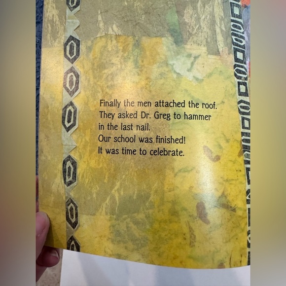 Children’s Book Listen to the Wind by Mortenson and Roth - Picture 5 of 7